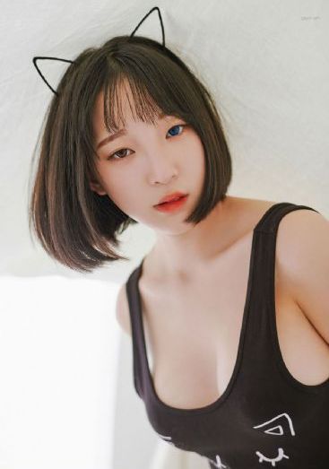 年轻母亲4中字免费完整观看