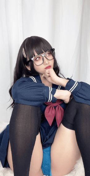 女大学生沙龙电影